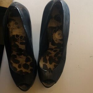 Like New Elegant Black Peep-Toe Women's Shoes